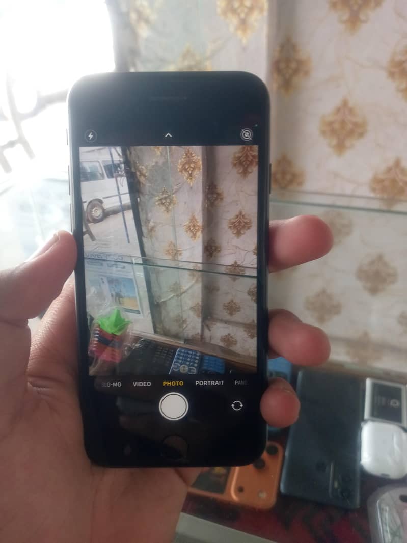 Apple iPhone SE 1