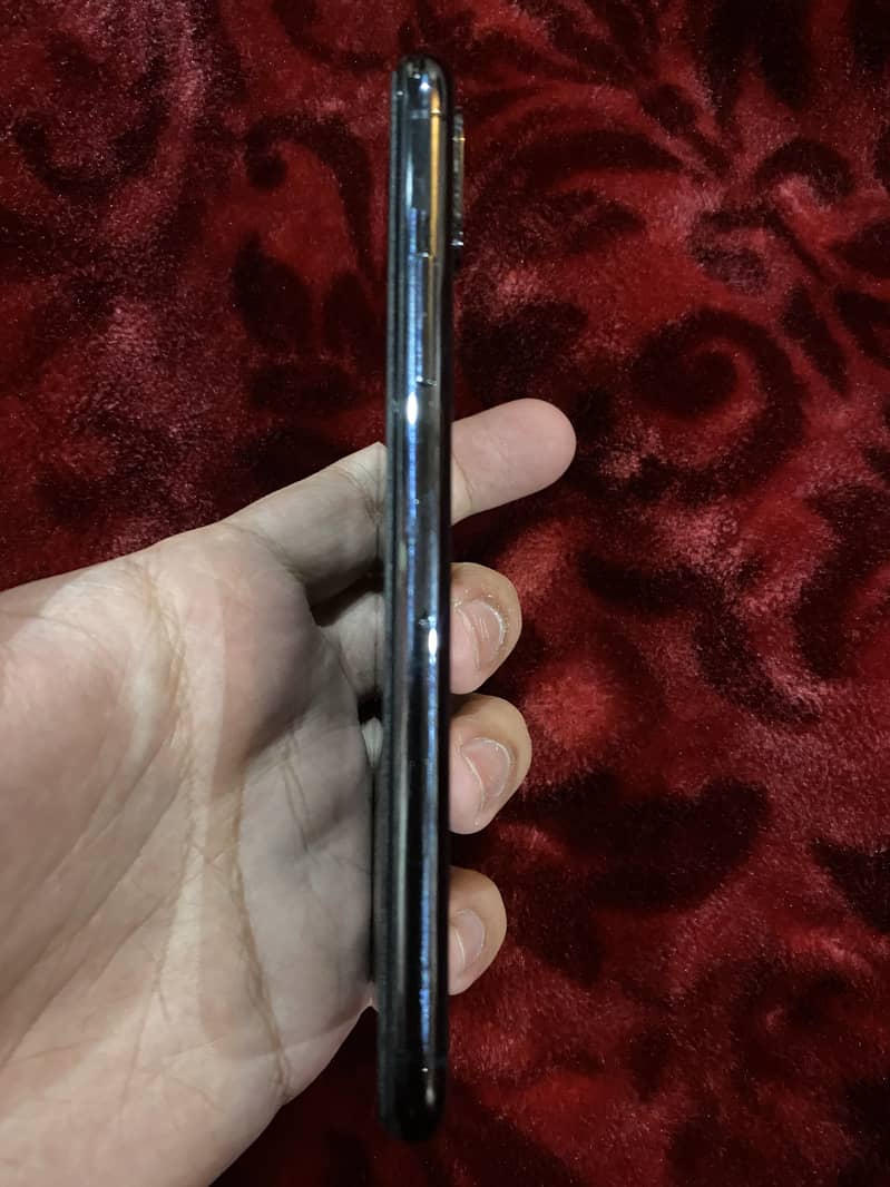Apple iPhone X 1