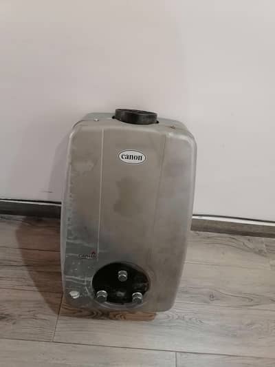 canon 12 liter instant geyser