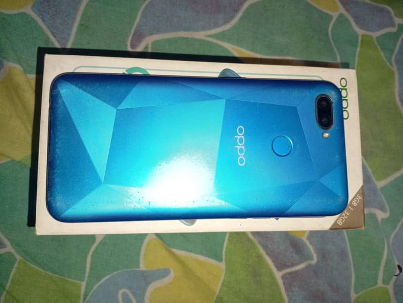 OPPO A12 0