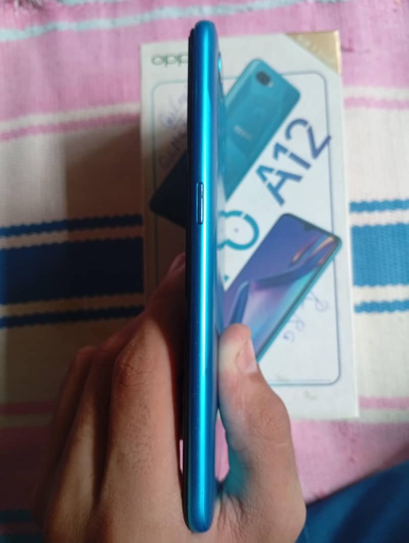 OPPO A12 4