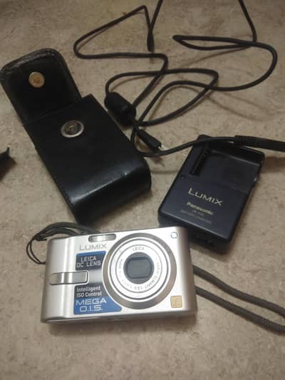 lumix camera panasonic brand off camera