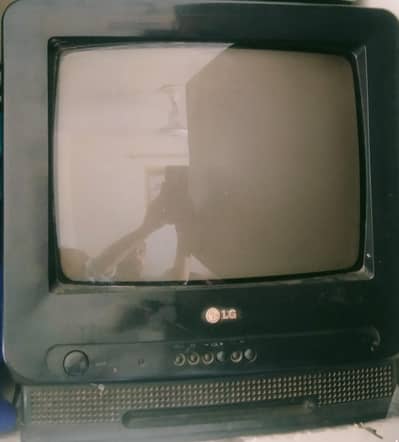 LG TV 15" (Genuine)