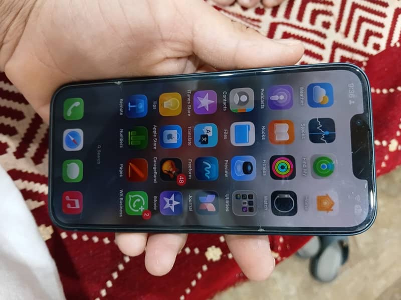 iPhone 13 2