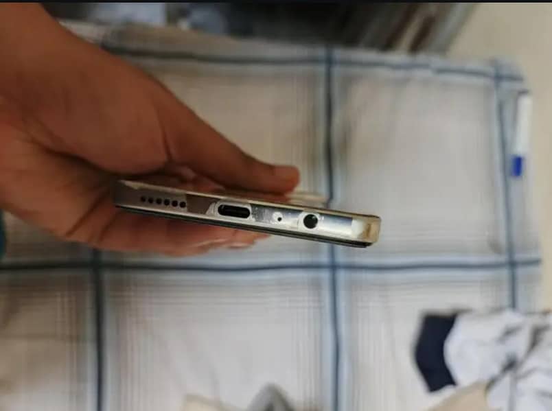 Tecno CAMON 30 5