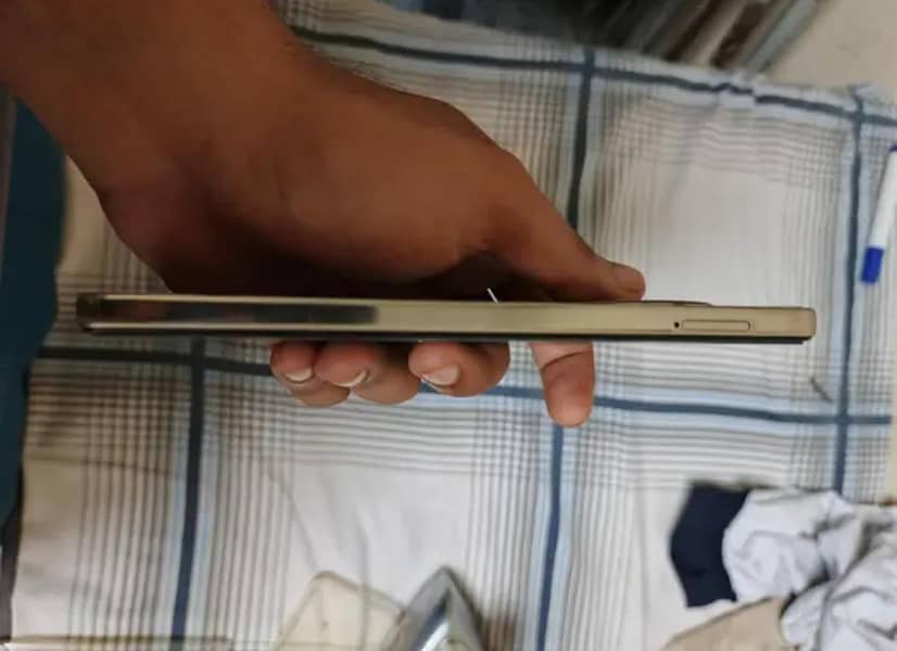 Tecno CAMON 30 8