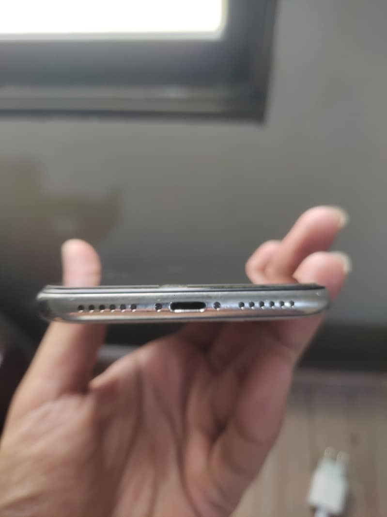 Apple iPhone X 1