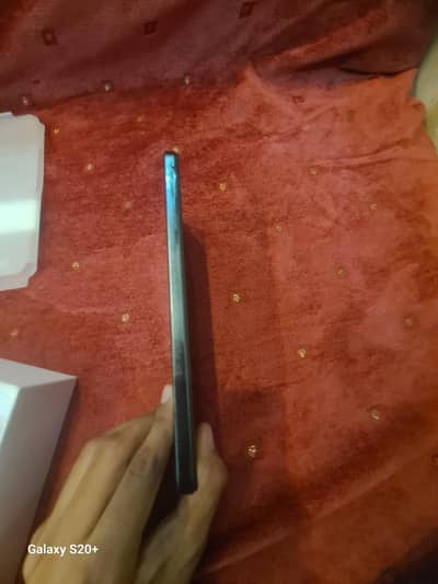 Vivo Y28