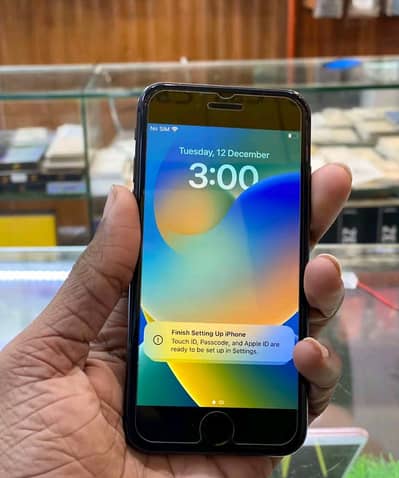 iphone 8 64GB pta approved hai