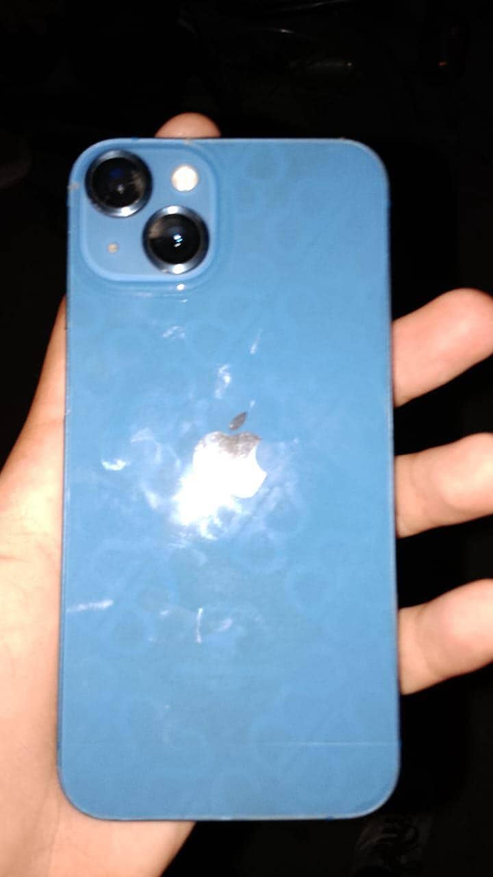 Apple iPhone 13 2