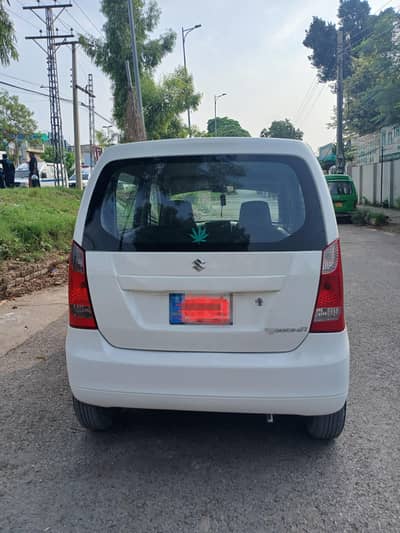 Suzuki Wagon R 2015