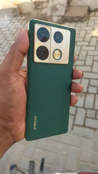 Infinix Note 40 Pro full box 10/9 panel original gurantee 12+256