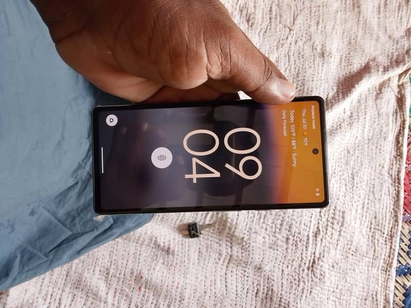 Google Pixel 6a 1