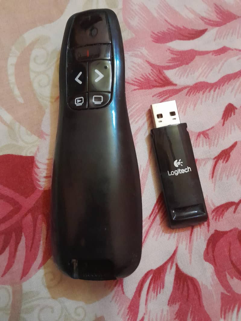 Logitech Pointer with slide changer 0