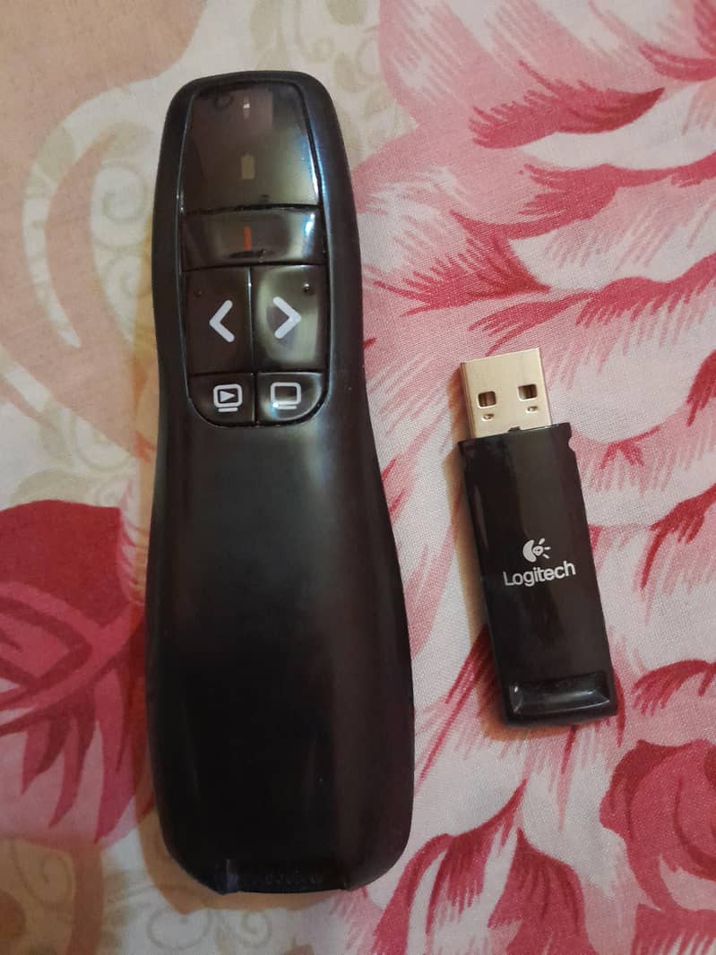 Logitech Pointer with slide changer 2