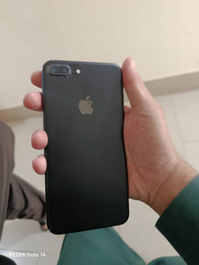 Apple iPhone 7 Plus 1