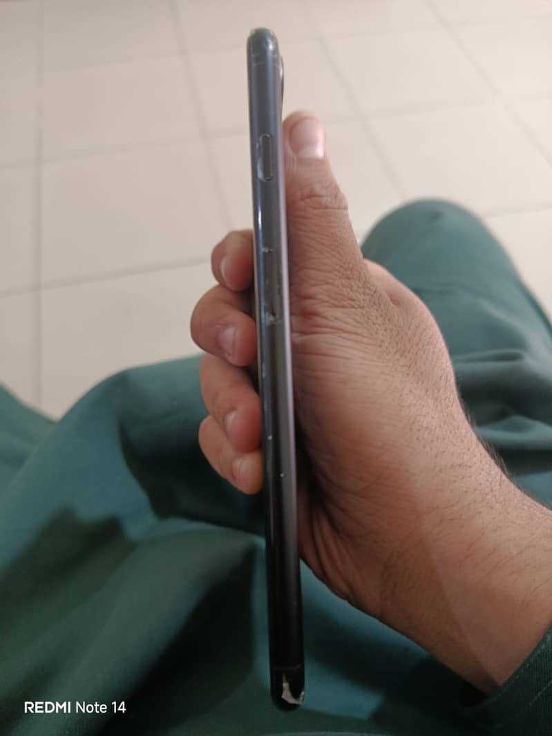 Apple iPhone 7 Plus 4