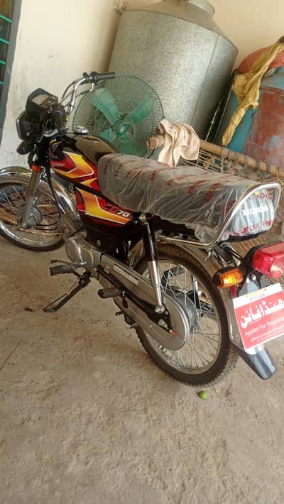 0 condition urgent sale open later hy bosan road Multan 03000605387