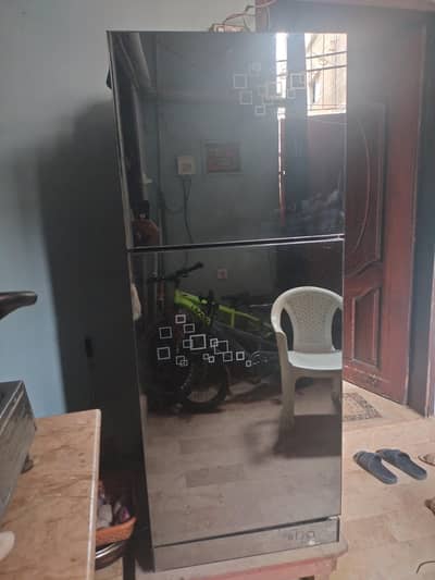 PEL Glass Door Fridge 03462774005