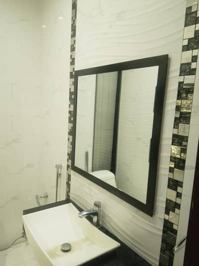 1 kanal beautiful neat and clean house house for Rent in Sui gas society phase 1 near Dha phase 5