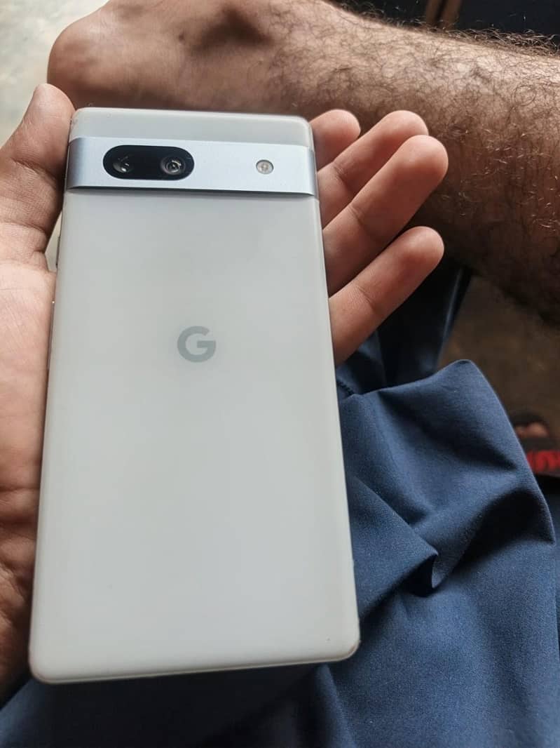 Google Pixel 7a 1