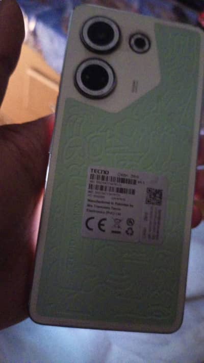 Tecno CAMON 20