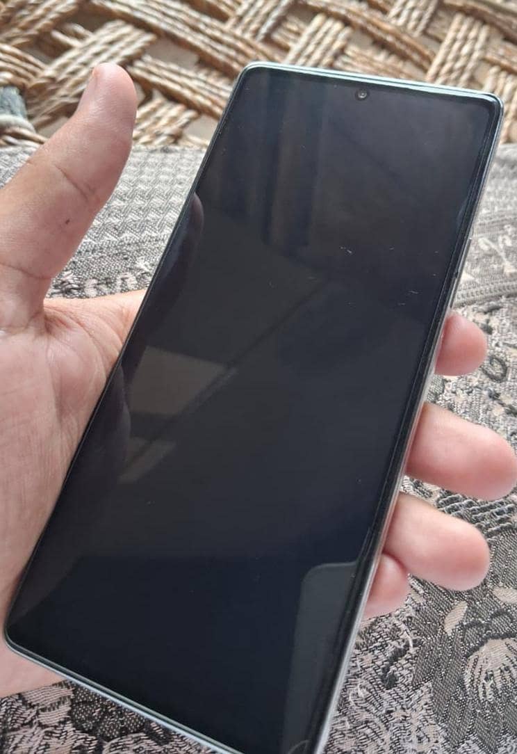 Infinix Note 40 0