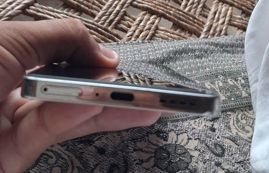 Infinix Note 40 2