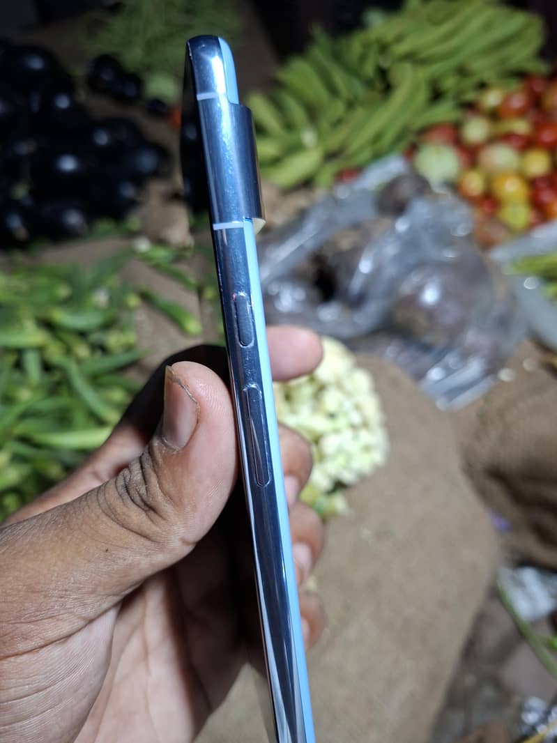 Google Pixel 8 Pro 4