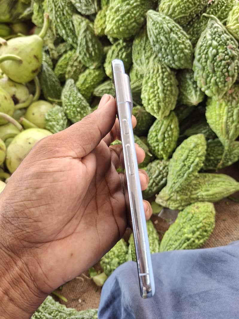 Google Pixel 8 Pro 6