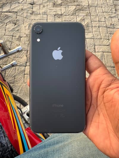 Apple iPhone XR