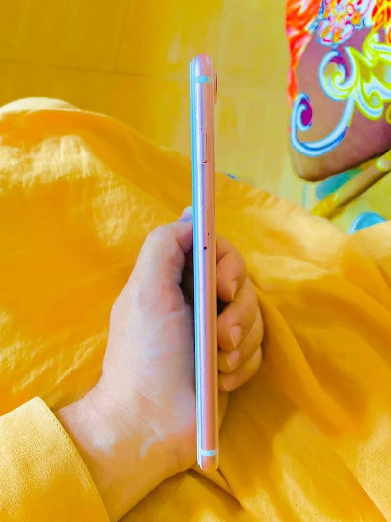 Apple iPhone 7 Plus 4