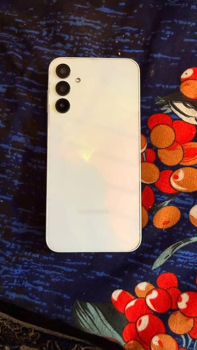 Samsung Galaxy A15 (256GB) - 10/10 Condition