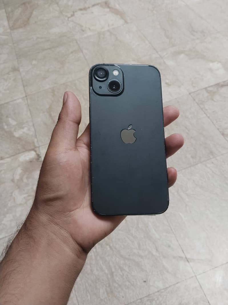 Apple iPhone 13 6