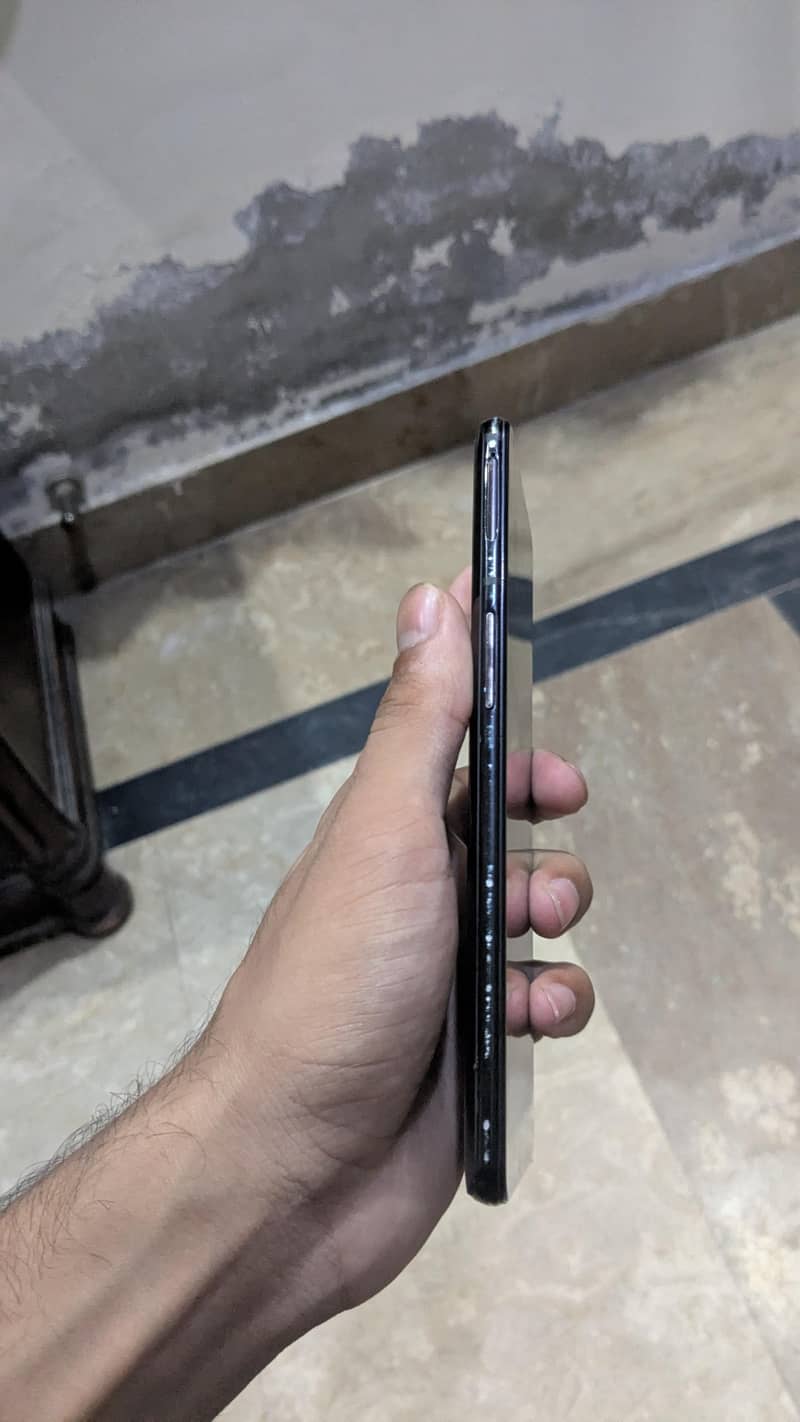 One Plus 6T 3