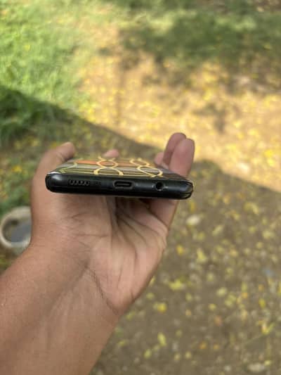 Samsung Mobile A20
