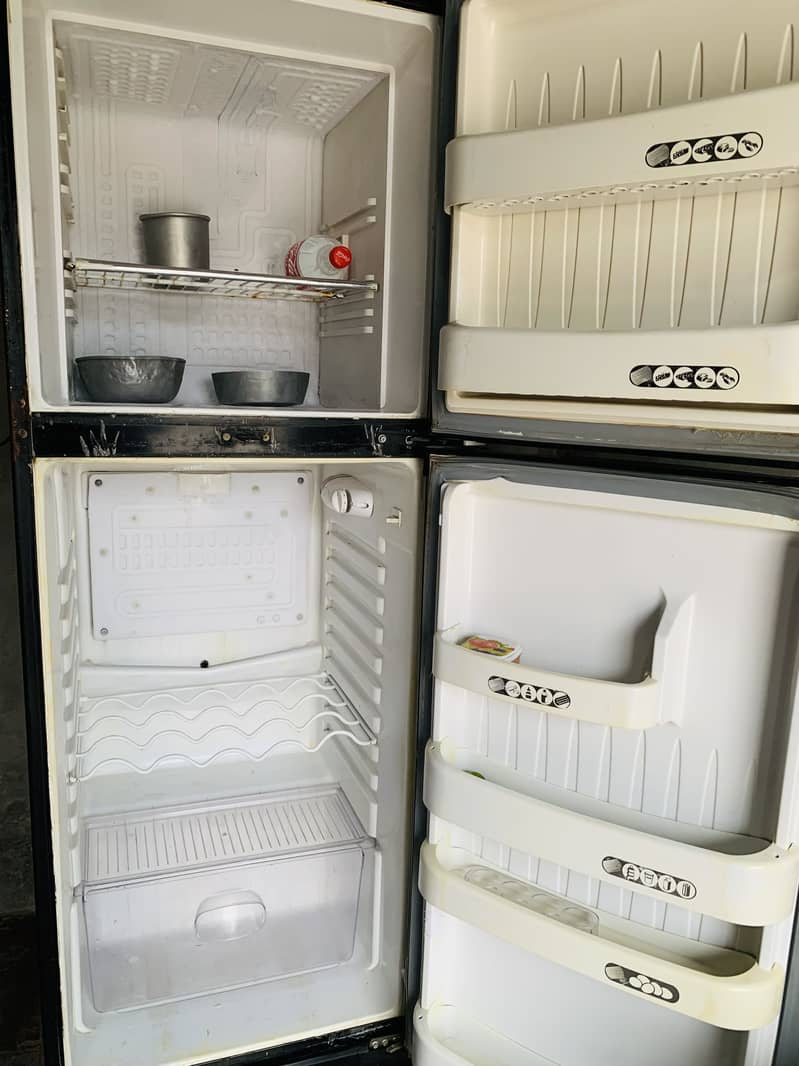 Orient Fridge 0