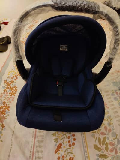 Baby carry cot