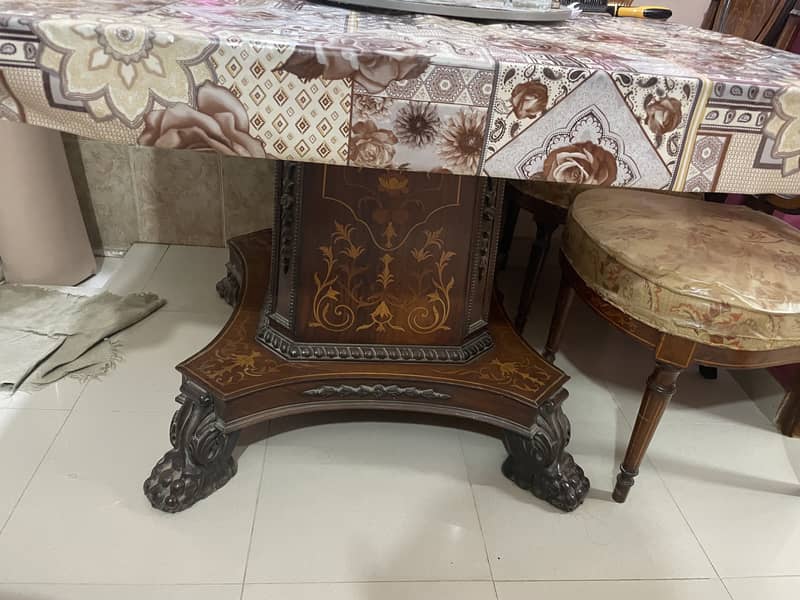 4 seater dining table 2