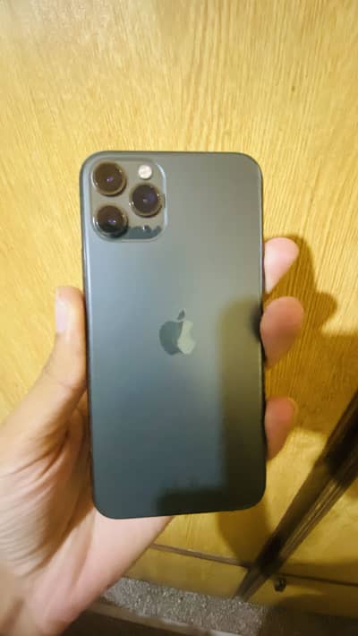 Iphone 11 pro factory unlock