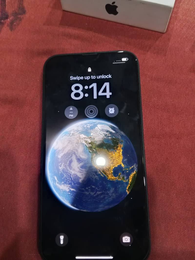 Apple iPhone 13 7
