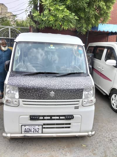 Suzuki Every 2024