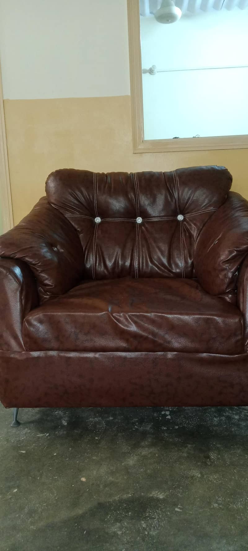 sofa set 0