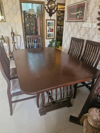 wooden dinning table with 8xchairs