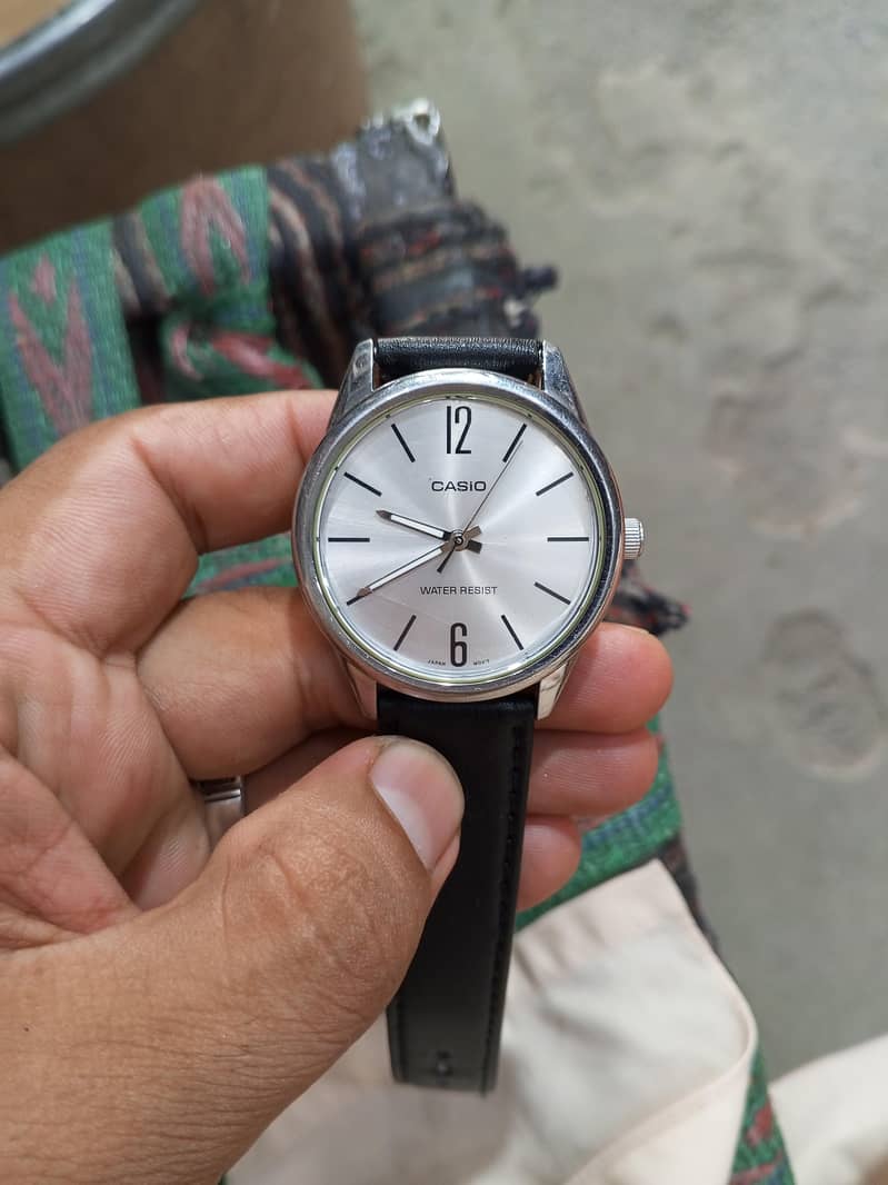 Casio watch 0