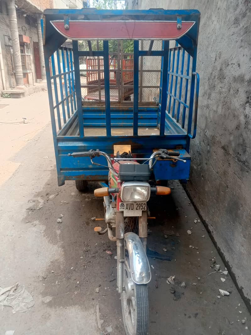 chingchi loader rikshaw 0