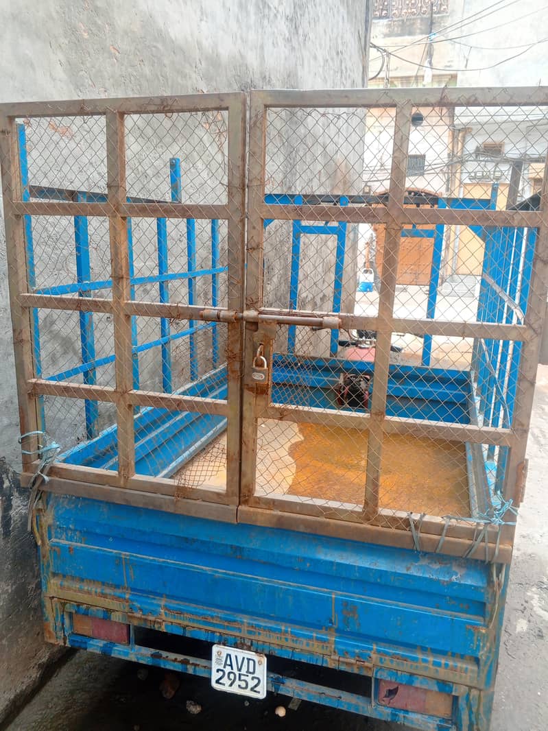 chingchi loader rikshaw 2