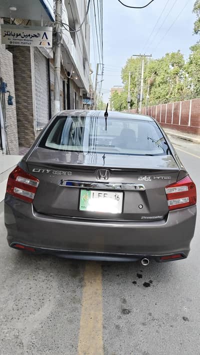 Honda City Aspire 2016