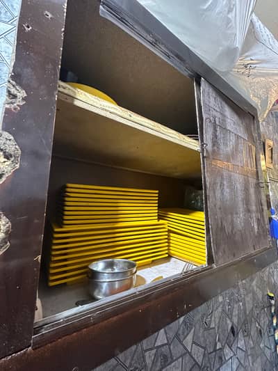 Bar b q ka Sara Saman hai