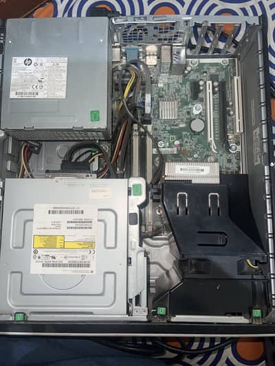 Lcd+ cpu Hp compaq with AMD REDON A4 processor 2gb ram